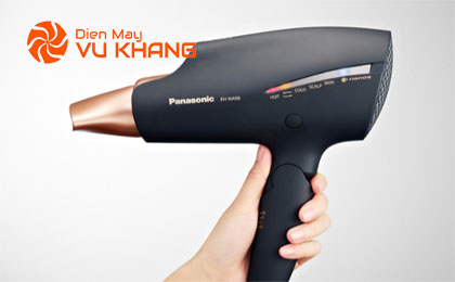 Máy sấy tóc Panasonic EH-NA98-K645