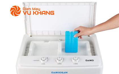 Hộp đá khô làm mát - Quạt điều hoà Daikiosan DKA-04000C