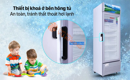 tủ được trang bị khoá an toàn trên tủ mát sanaky VH 258K3L